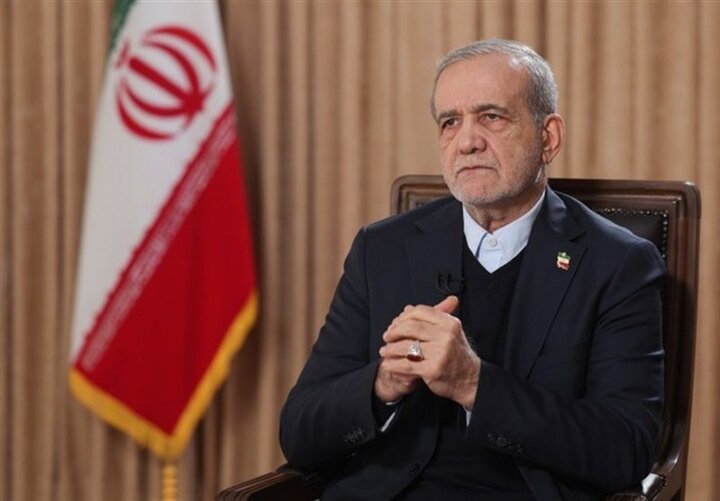 پزشکیان: امیدوارم آمریکا از شکست در طبس و جنوب اصفهان عبرت گرفته باشد