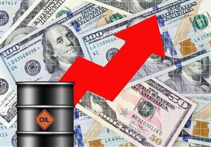 رویترز: حملات موشکی ایران به اسرائیل قیمت جهانی نفت را افزایش داد