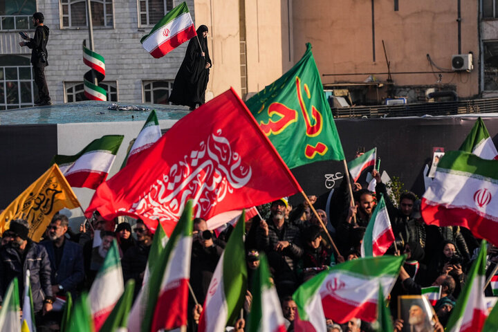 اجتماع بزرگ بیعت با آیت‌الله سید مجتبی خامنه‌ای در تهران برگزار شد