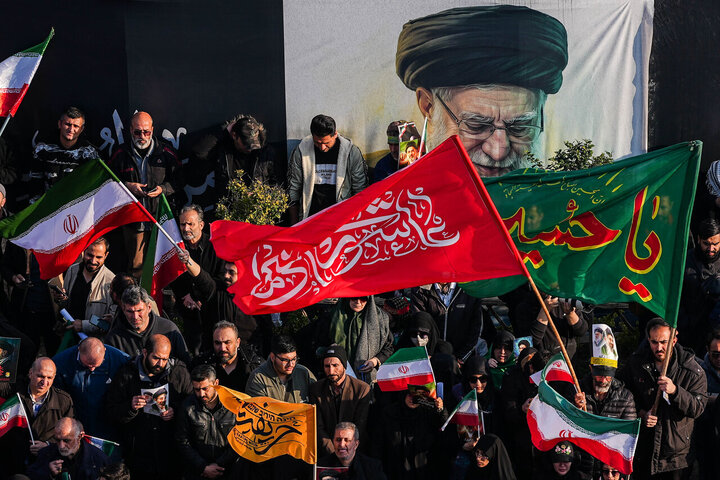 اجتماع بزرگ بیعت با آیت‌الله سید مجتبی خامنه‌ای در تهران برگزار شد