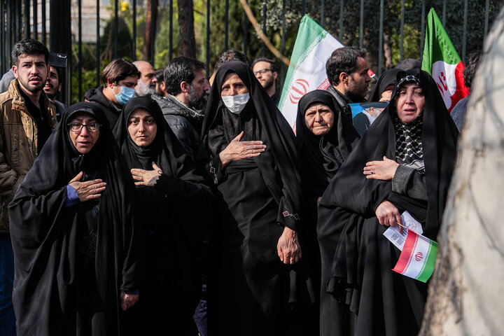 مراسم تشییع پیکر ۳۵ شهید جنگ رمضان در تهران