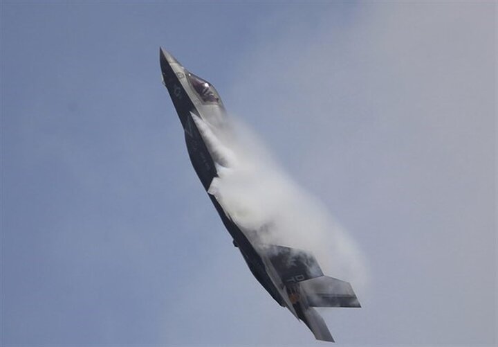 جنگنده F-35 آمریکا در آسمان ایران مورد هدف قرار گرفت