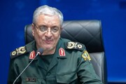 تا تسلیم کامل دشمن رزم بی‌وقفه را با شدت و قوت ادامه می‌دهیم