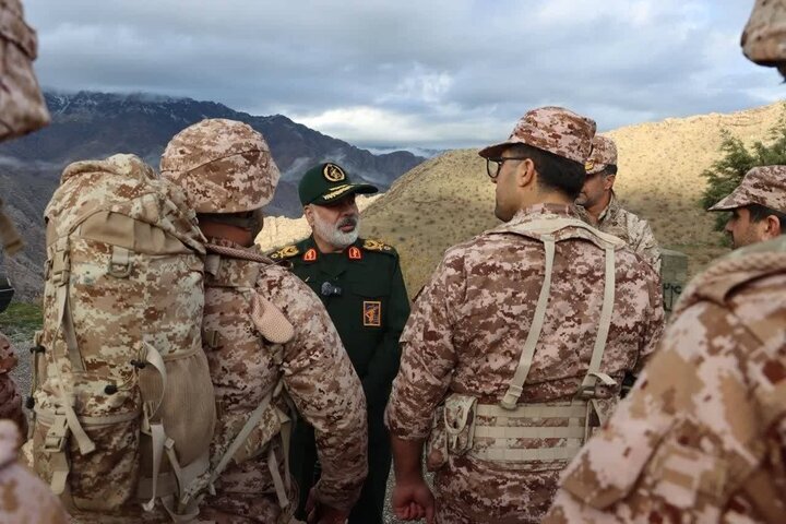 فرمانده نیروی زمینی سپاه: هرگونه اقدام از سوی متجاوزین با پاسخی مستحکم مواجه خواهد شد