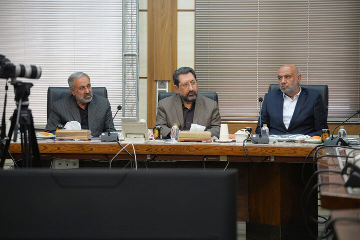 نشست مجمع نمایندگان استان تهران با وزرای صمت و کار