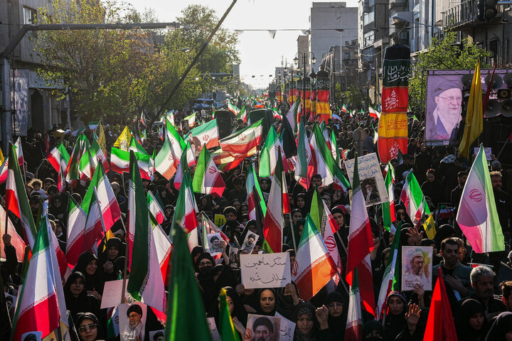 مراسم اربعین رهبر شهید انقلاب در تهران