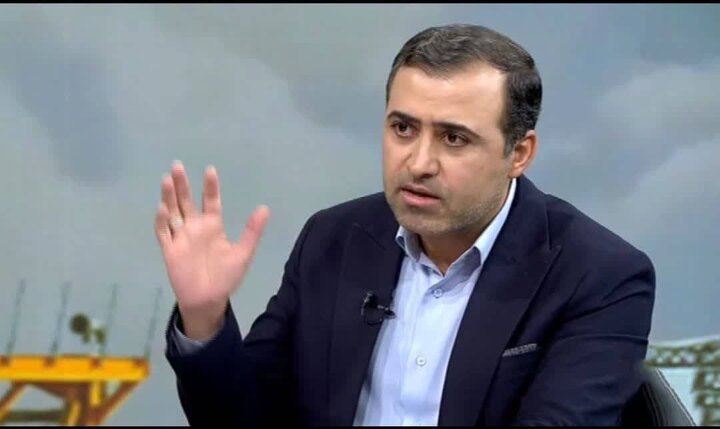 حسینی: مشکل صنعت نفت فقط فروش نیست؛ باید منابع ارزی حاصل از صادرات به‌طور کامل به کشور بازگردد