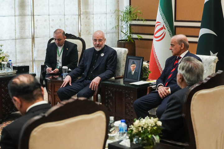 دیدار نخست وزیر پاکستان با دکتر قالیباف