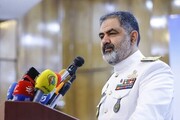 دریادار ایرانی: شهدای ناوشکن دنا نقشی ماندگار در تاریخ پرافتخار نیروی دریایی ارتش دارند