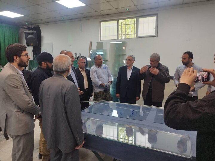 اعضای کمیسیون امورداخلی کشور در مجلس از ستاد بحران شهرداری تهران