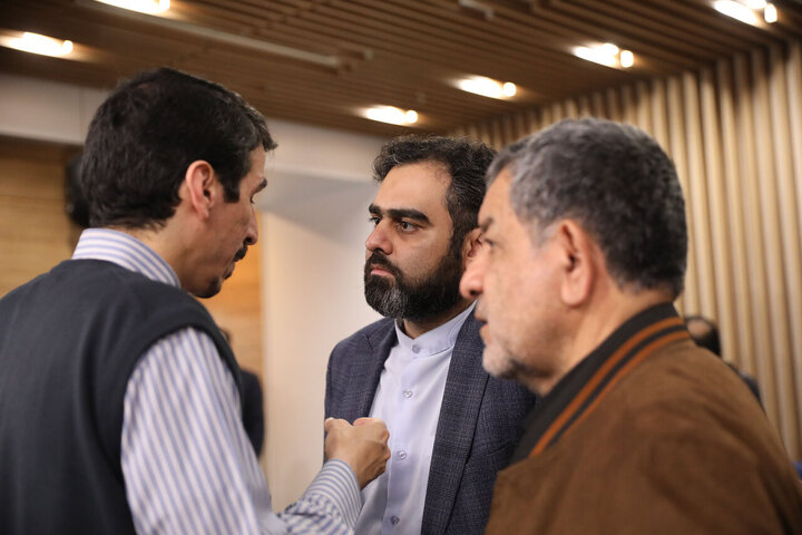 نشست مجمع نمایندگان استان تهران با وزیر نیرو