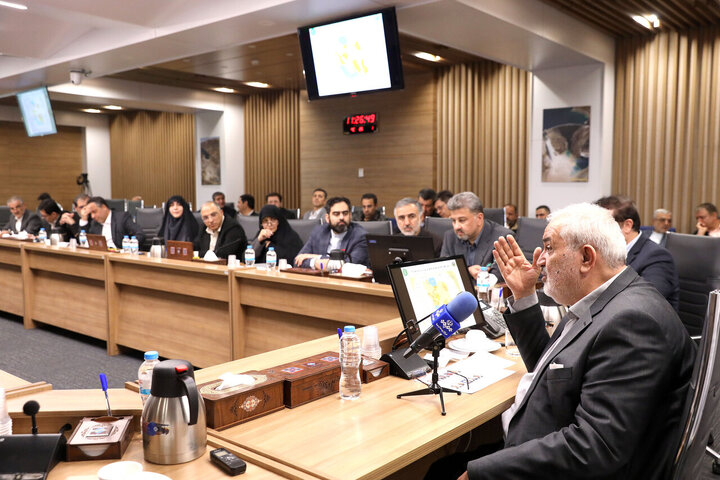 نشست مجمع نمایندگان استان تهران با وزیر نیرو