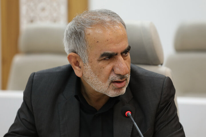 نشست مشترک اعضای هیات رئیسه و روسای کمیسیون های مجلس با وزیر نیرو