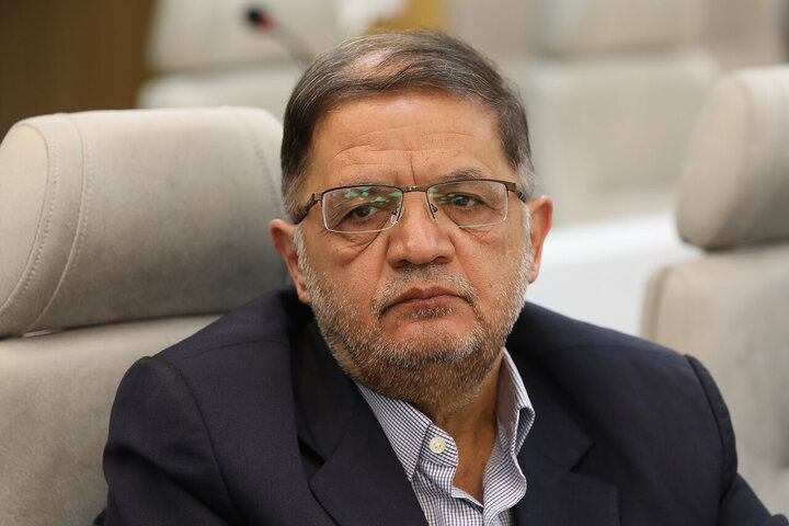 نشست مشترک اعضای هیات رئیسه و روسای کمیسیون های مجلس با وزیر نیرو