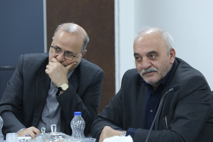 نشست فراکسیون فرهنگیان مجلس با وزیر آموزش و پرورش