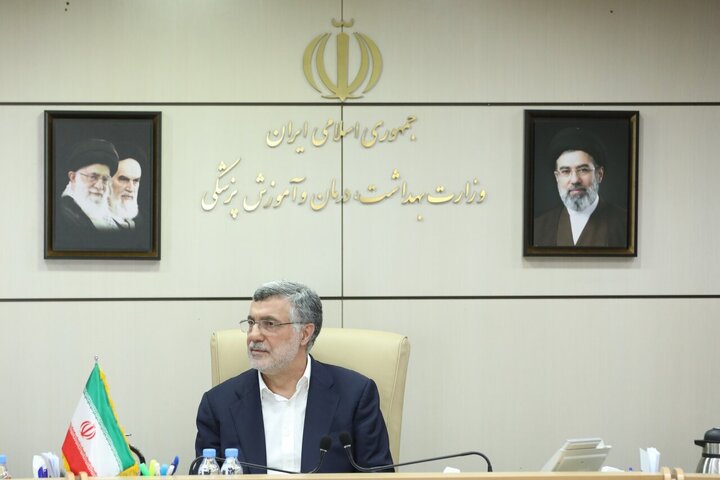 نشست کمیسیون اصل نود با وزیر بهداشت