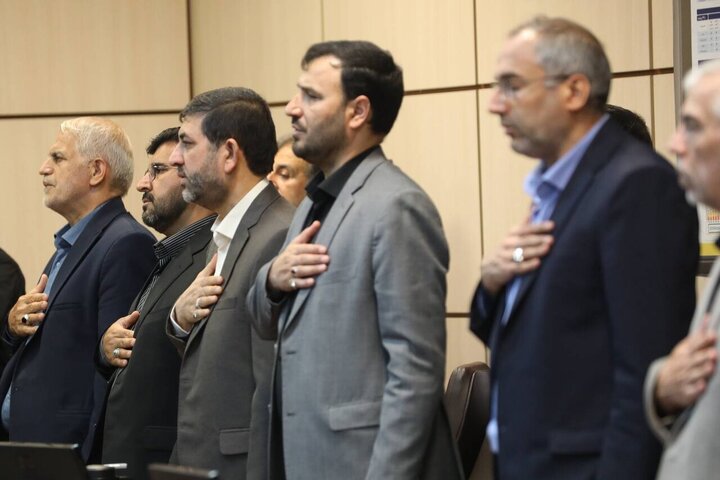 نشست کمیسیون اصل نود با وزیر نیرو