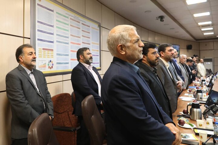 نشست کمیسیون اصل نود با وزیر نیرو