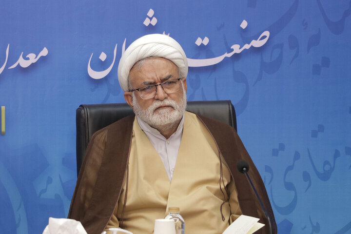 نشست کمیسیون انرژی مجلس با وزیر صمت