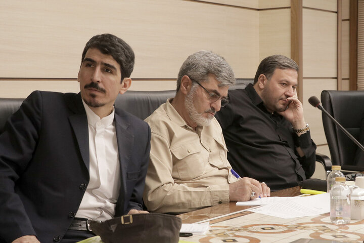 نشست کمیسیون انرژی مجلس با وزیر صمت