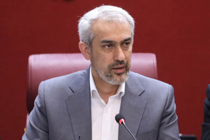 نشست کمیسیون صنایع مجلس با وزیر اقتصاد