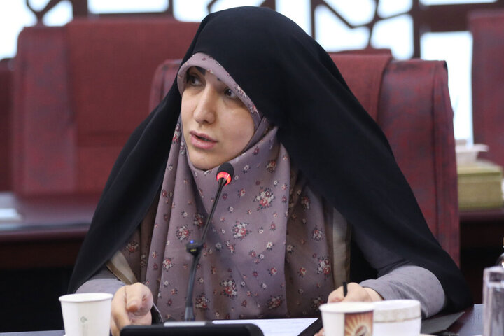 نشست کمیسیون صنایع مجلس با وزیر اقتصاد