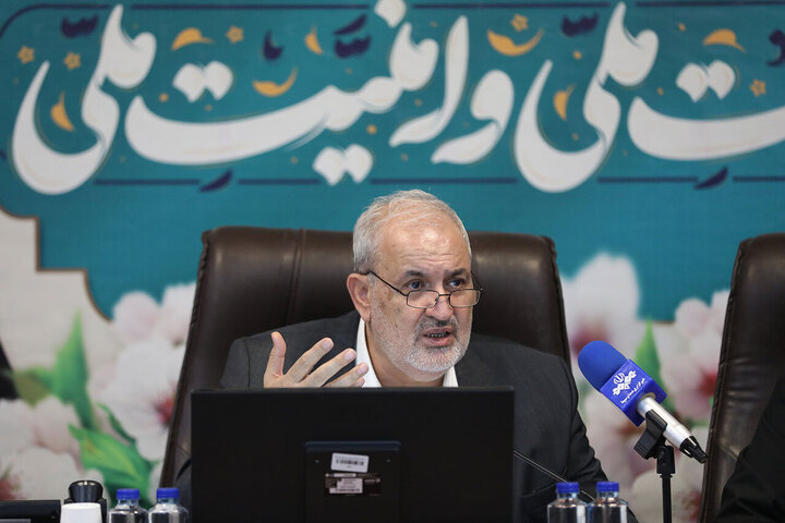 نشست فراکسیون نظارت بر صنعت آب و برق با حضور نایب رئیس مجلس و وزیر نیرو