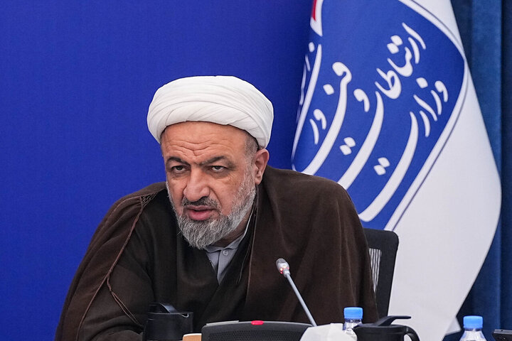 نشست کمیسیون فرهنگی مجلس با وزیر ارتباطات