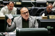 زندیان:  تولید ۳۰ میلیون تنی فولاد، ادعای کمبود مواد اولیه را رد می‌کند/ خودروسازان از جو روانی سوءاستفاده نکنند