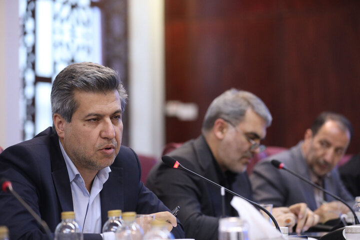 نشست کمیسیون برنامه و بودجه با وزیر امور اقتصادی و دارایی