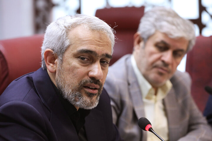 نشست کمیسیون برنامه و بودجه با وزیر امور اقتصادی و دارایی