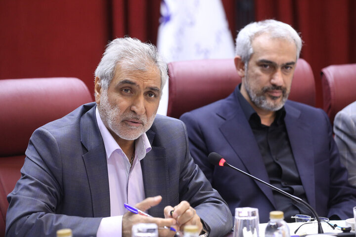 نشست کمیسیون برنامه و بودجه با وزیر امور اقتصادی و دارایی
