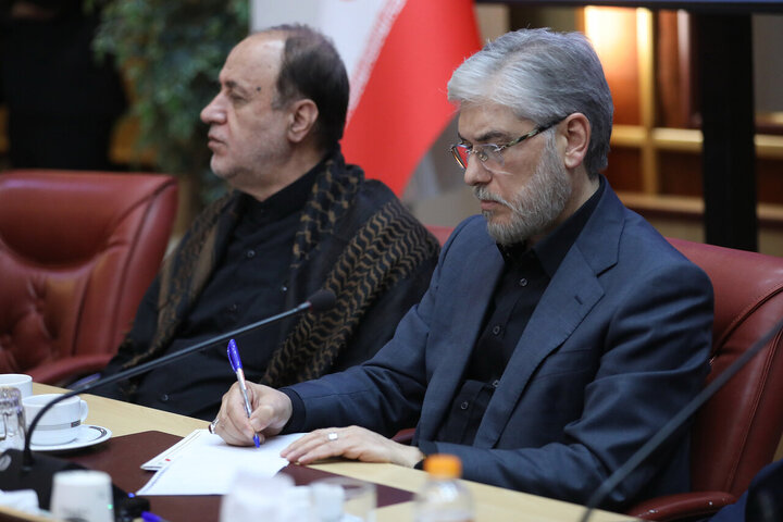 نشست مشترک فراکسیون فرهنگیان مجلس با وزیر علوم