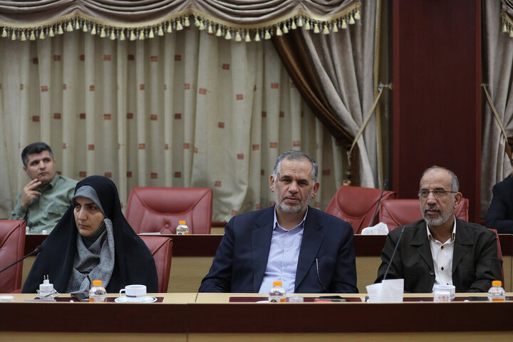 نشست مشترک فراکسیون فرهنگیان مجلس با وزیر علوم