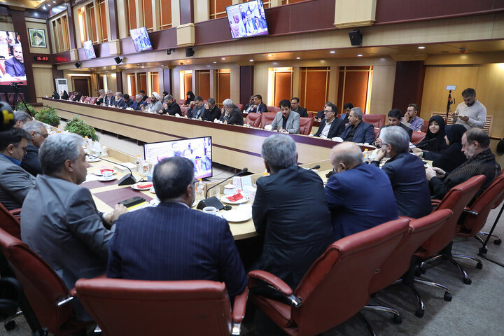 نشست مشترک فراکسیون فرهنگیان مجلس با وزیر علوم