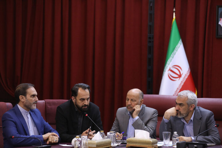 نشست کمیسیون اصل نود با وزیر اقتصاد