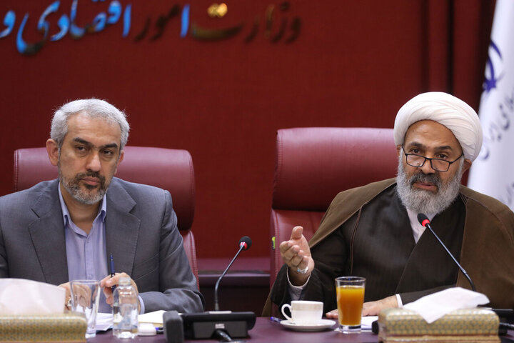 نشست کمیسیون اصل نود با وزیر اقتصاد