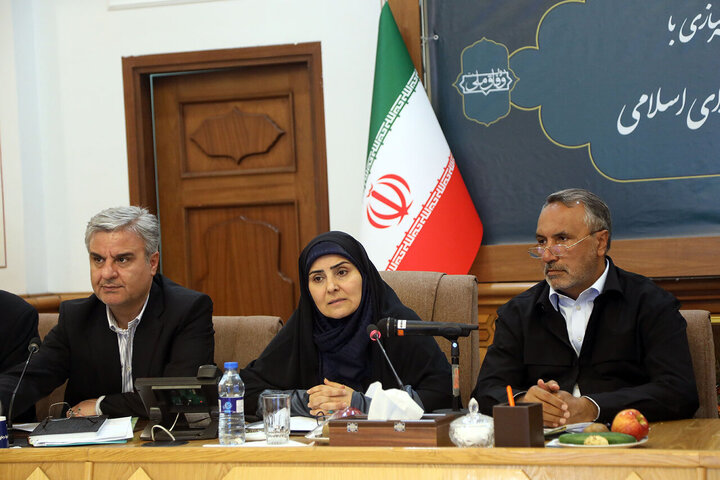 نشست مشترک کمیسیون عمران مجلس با وزیر راه و شهرسازی