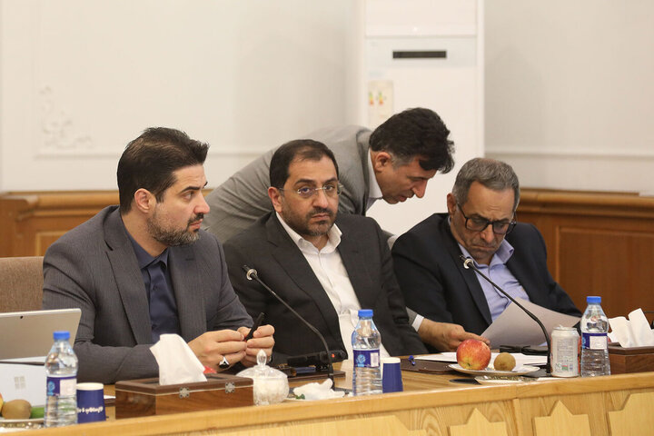 نشست مشترک کمیسیون عمران مجلس با وزیر راه و شهرسازی