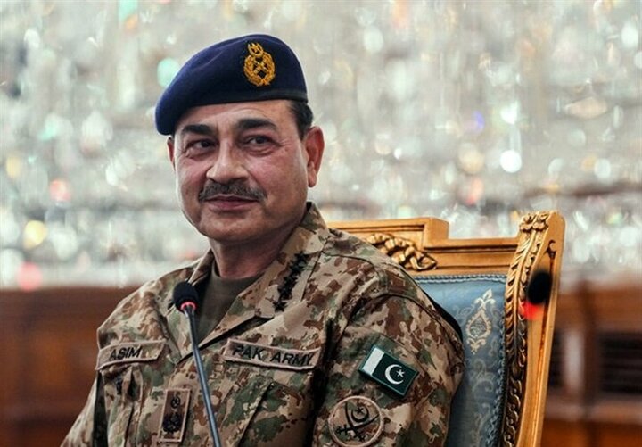 عاصم منیر، فرمانده ارتش پاکستان وارد تهران شد