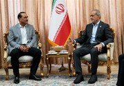 پزشکیان با فرمانده ارتش پاکستان دیدار کرد