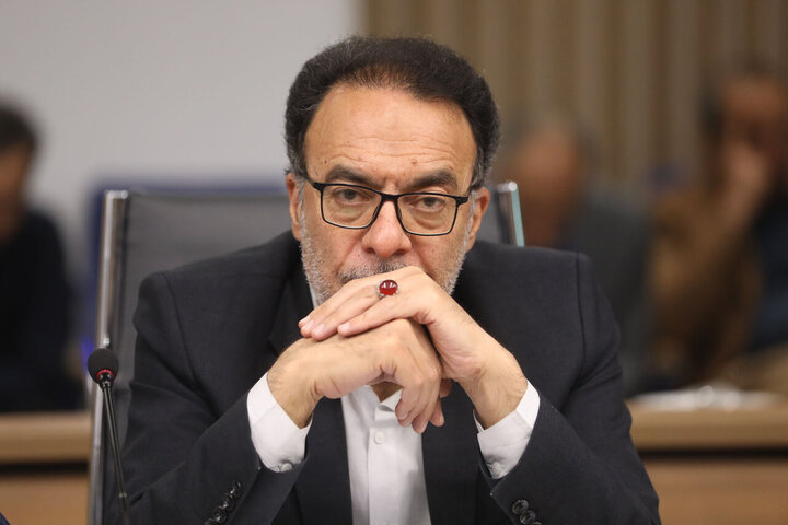 نشست مشترک کمیسیون کشاورزی، آب، منابع طبیعی و محیط زیست مجلس با وزیر نیرو