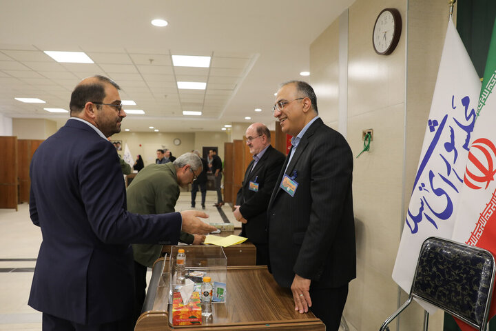 انتخابات هیئت رئیسه