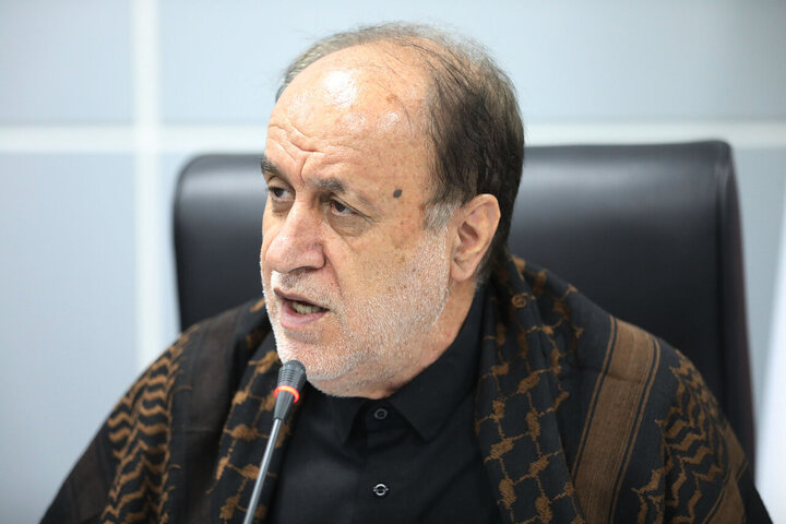  حاجی‌بابایی: کاهش بودجه و کمبود ۲۰۰ هزار معلم، «زنگ خطر» برای آینده کشور است