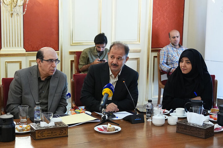 جلسه کمیسیون صنایع