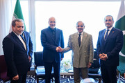دیدار نخست وزیر پاکستان با محمدباقر قالیباف