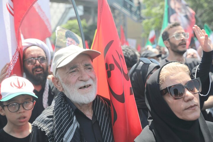 تشییع پیکر مطهر رهبر شهید