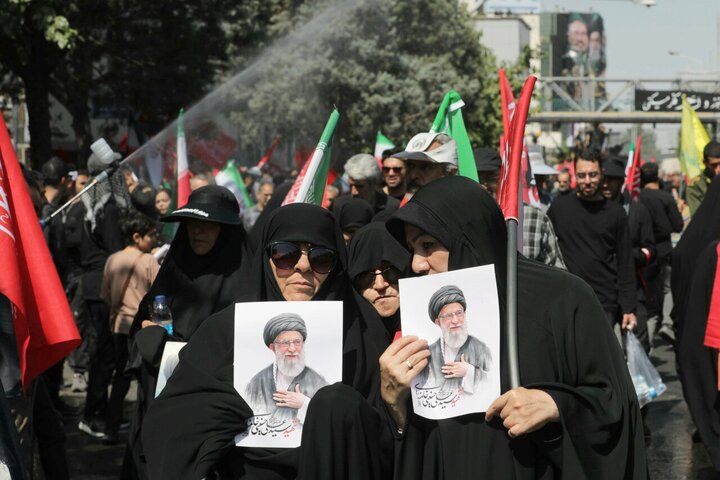 تشییع پیکر مطهر رهبر شهید