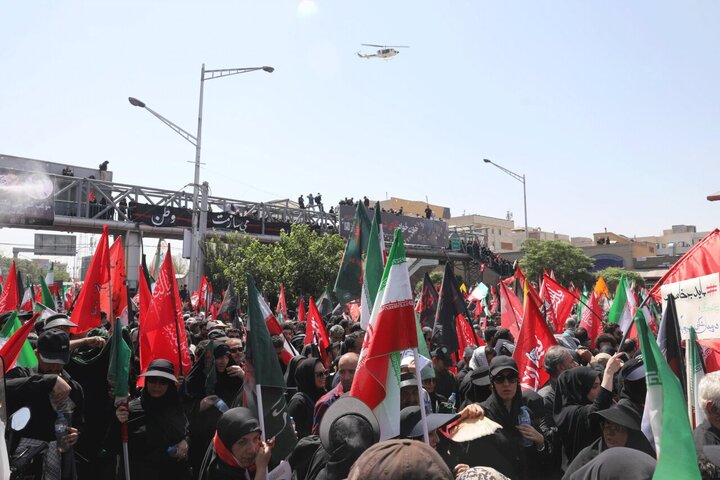 تشییع پیکر مطهر رهبر شهید