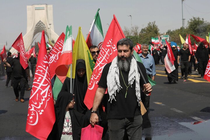 تشییع پیکر مطهر رهبر شهید